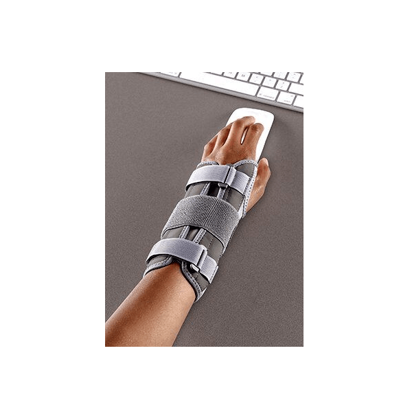FUTURO Deluxe Wrist Stabilizer, Right Hand, Small/Medium, Wrist